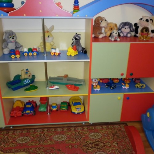шкаф домик для игрушек в детский сад